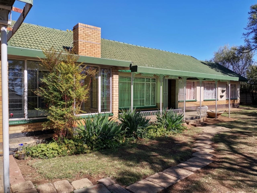 3 Bedroom Property for Sale in Declercqville North West